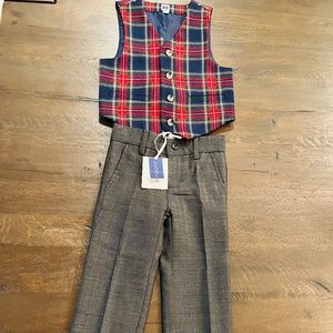 Janie and Jack - size 3 boys Xmas vest/pants